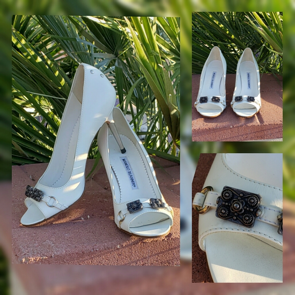 Manolo Blahnik Pumps